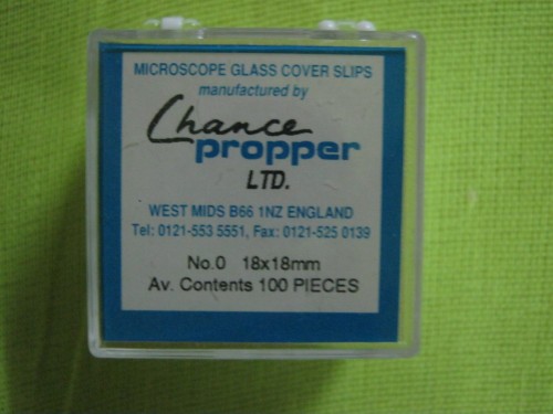 Chance-Propper-Microscope-Cover-Slips-Glass-18-x-18-mm-1000pcs--e1386593636919 لامل 1818 مربعی 1000 تایی ساخت انگلستان - تصویر 1