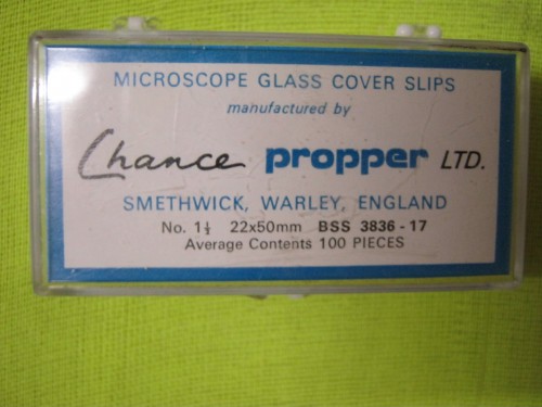 Chance-Propper-Microscope-Cover-Slips-Glass-22-x-50-mm-1000pcs-e1386581427151 لامل 22 در 50 مستطیلی ساخت انگلستان - تصویر 1
