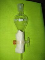 قیف دکانتور 100 میلی لیتر ساخت انگلستان