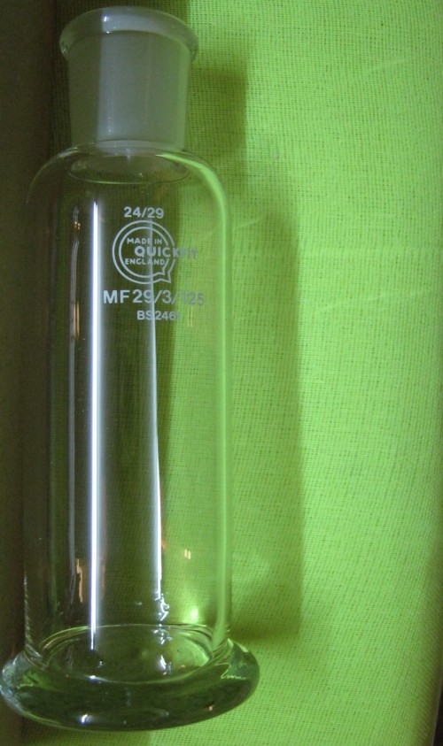 IMG_1460-e1386749862406 شیشه گاز شور 125 میلی لیتری ساخت انگلستان - تصویر 1