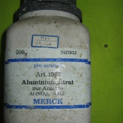 نیترات آلومینیوم مرک آلمان کد 101063