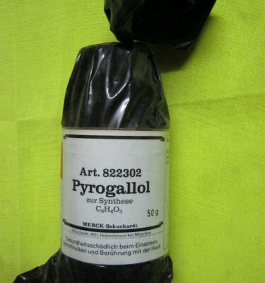 پیروگالول مرک آلمان کد 822302