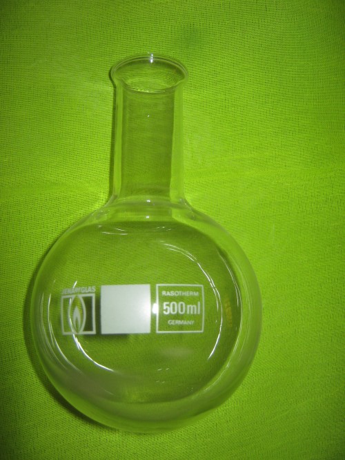 Jena-glass-Round-bottom-flask-narrow-neck-with-beaded-rim-500-ml-e1386610655583 بالن ته گرد 500 میلی لیتری ساخت آلمان - تصویر 1